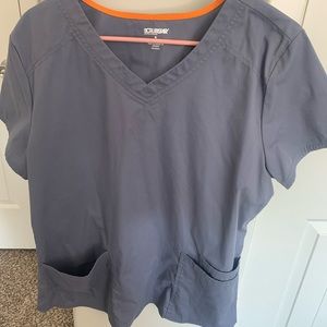 Gray scrub top size large